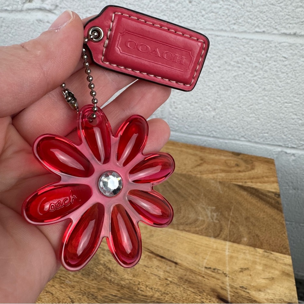 Coach Poppy Pink Lucite Daisy Flower Bag Charm Hangtag Y2K Rare